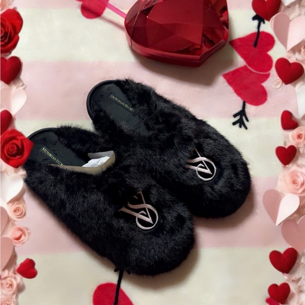 Victoria's Secret Black Fur Slippers